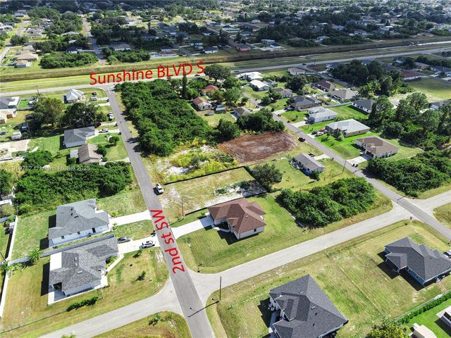 3115 2nd St SW, Lehigh Acres, FL 33976