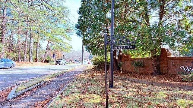 5417 Trentham Drive, Atlanta, GA 30338