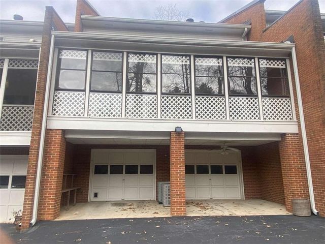 5417 Trentham Drive, Atlanta, GA 30338