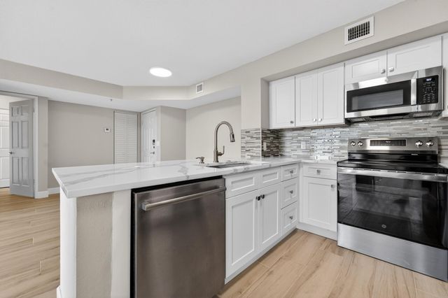 167 Yacht Club 104, Hypoluxo, FL 33462