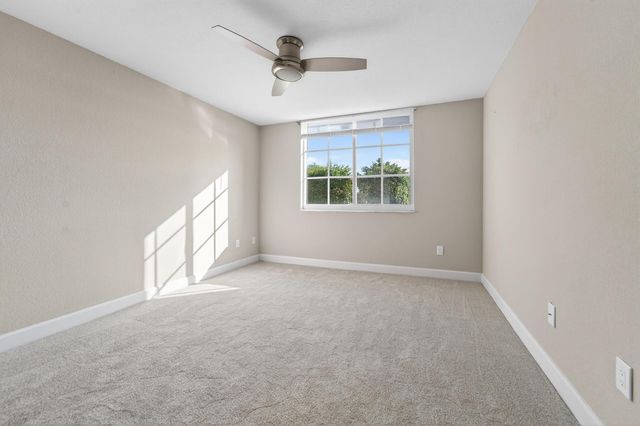 167 Yacht Club 104, Hypoluxo, FL 33462