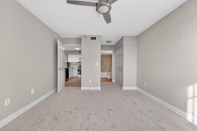 167 Yacht Club 104, Hypoluxo, FL 33462