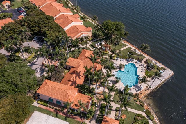 167 Yacht Club 104, Hypoluxo, FL 33462