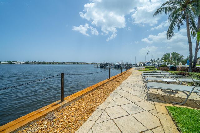 167 Yacht Club 104, Hypoluxo, FL 33462