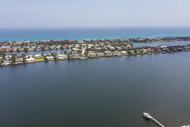167 Yacht Club 104, Hypoluxo, FL 33462