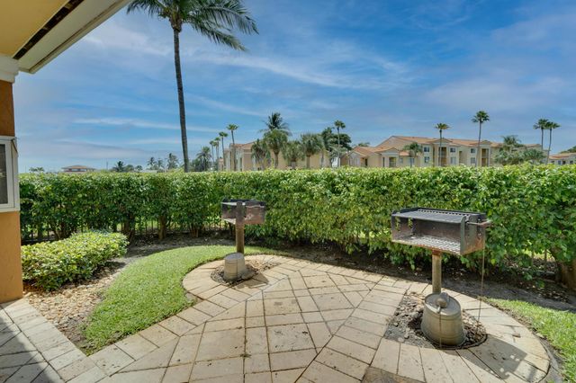 167 Yacht Club 104, Hypoluxo, FL 33462