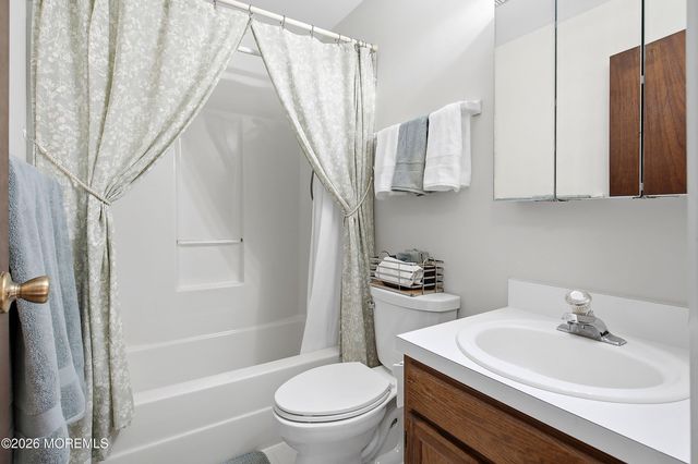 202 Danbury Drive, Little Egg Harbor, NJ 08087