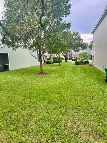 7844 Dixie Beach Circle, Tamarac, FL 33321
