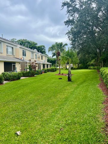 7844 Dixie Beach Circle, Tamarac, FL 33321
