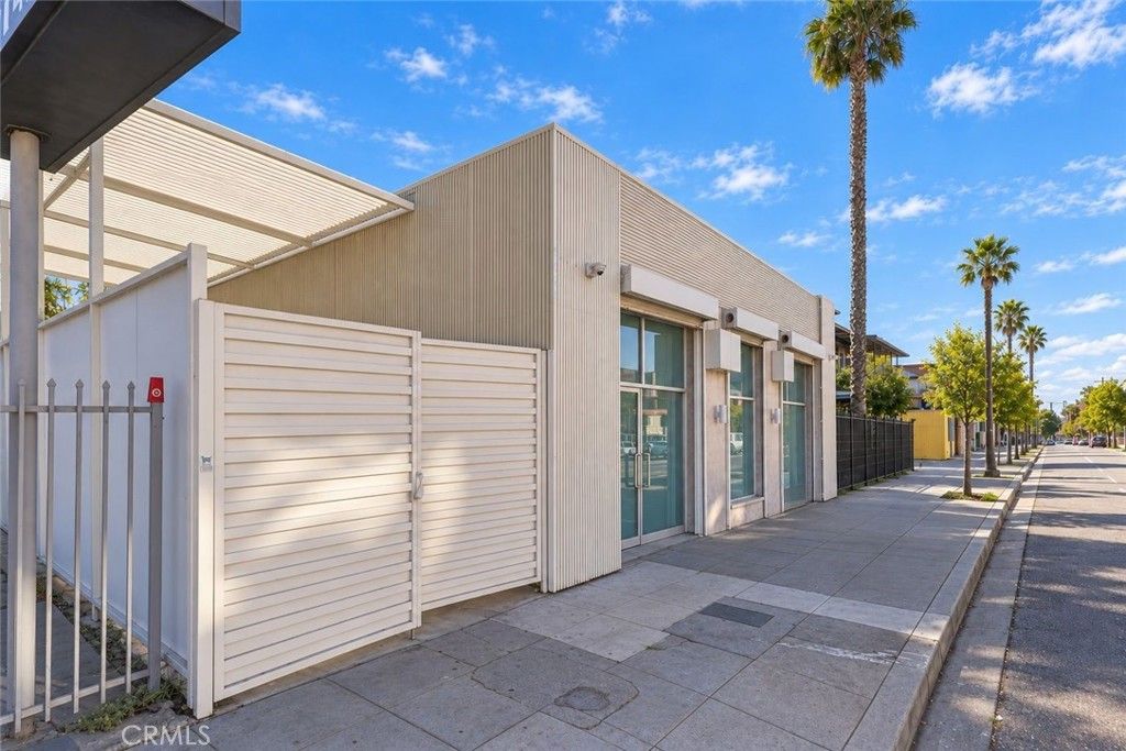 1724 S Vermont, Los Angeles, CA 90006 — photo 4