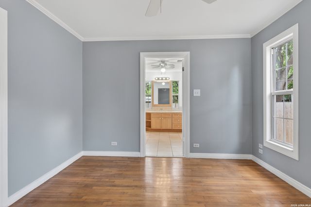 219 Brees, San Antonio, TX 78209