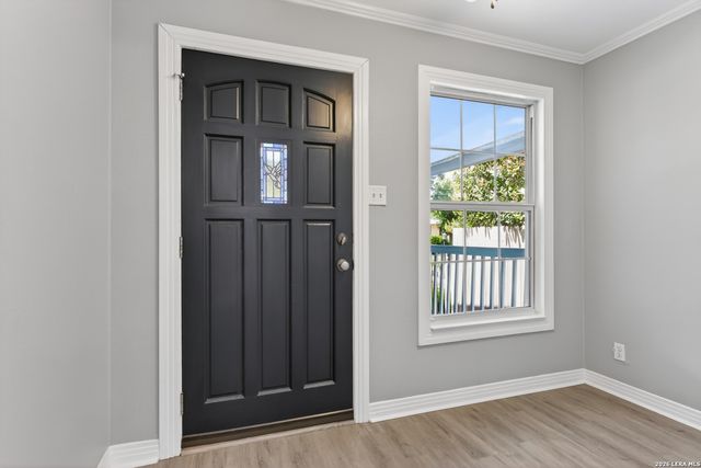 219 Brees, San Antonio, TX 78209