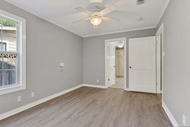 219 Brees, San Antonio, TX 78209
