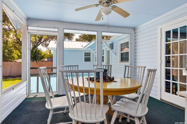 219 Brees, San Antonio, TX 78209