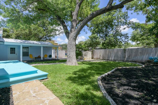 219 Brees, San Antonio, TX 78209