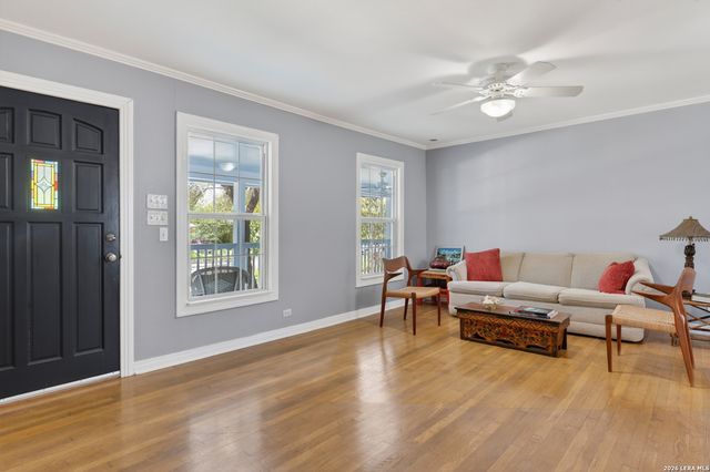 219 Brees, San Antonio, TX 78209