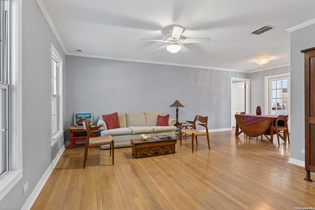 219 Brees, San Antonio, TX 78209