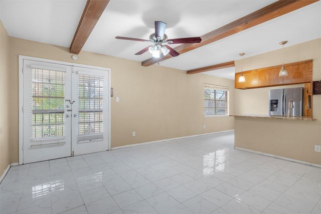 1108 Paula Drive, Arlington, TX 76012