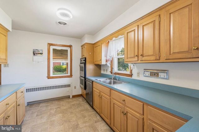 16 LINDEN BLVD, Middletown, MD 21769