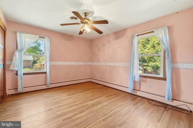 16 LINDEN BLVD, Middletown, MD 21769