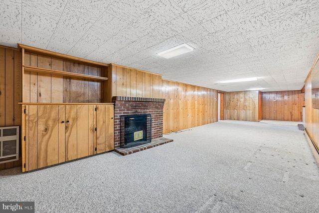 16 LINDEN BLVD, Middletown, MD 21769