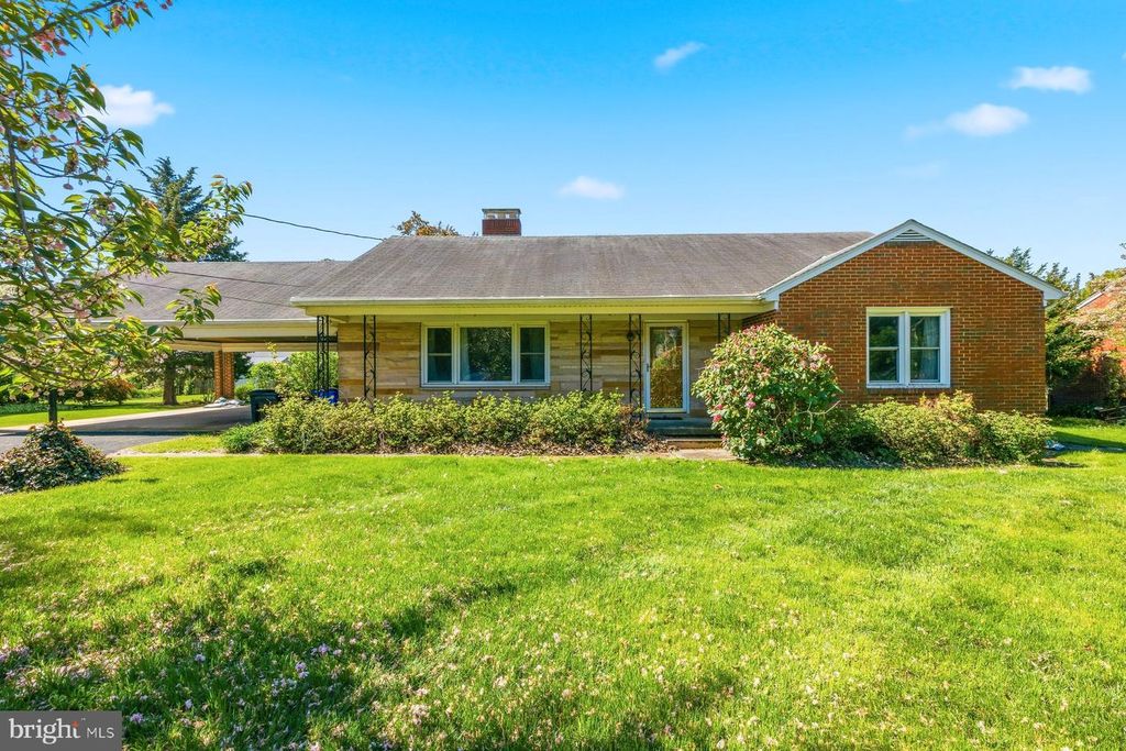 16 LINDEN BLVD, Middletown, MD 21769