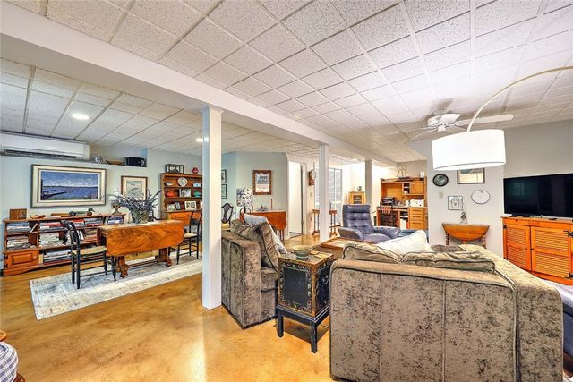 479 Gravelly Hill Road, South Kingstown, RI 02879