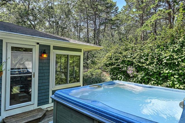 479 Gravelly Hill Road, South Kingstown, RI 02879