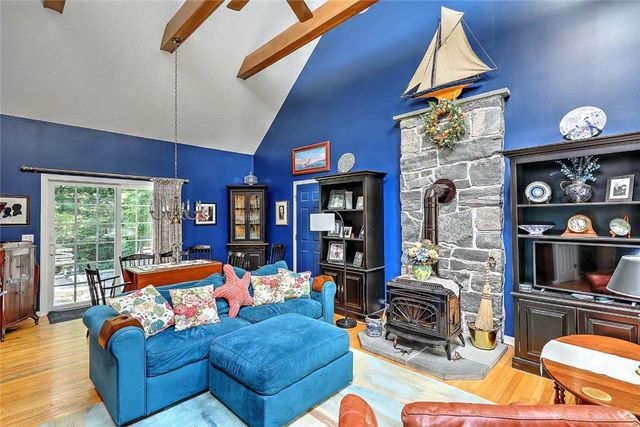 479 Gravelly Hill Road, South Kingstown, RI 02879