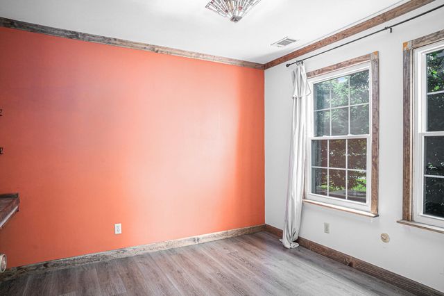 1911 Burgundy Street, Schererville, IN 46375