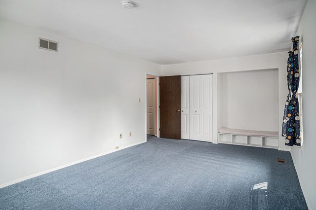 1911 Burgundy Street, Schererville, IN 46375