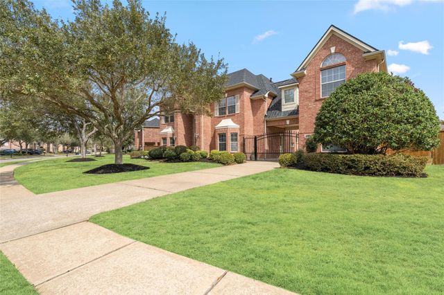 2579 Costa Mesa Circle, League City, TX 77573