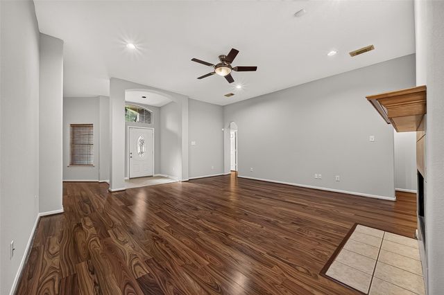 3803 Doveswood Circle, Needville, TX 77461
