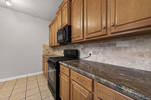 3803 Doveswood Circle, Needville, TX 77461