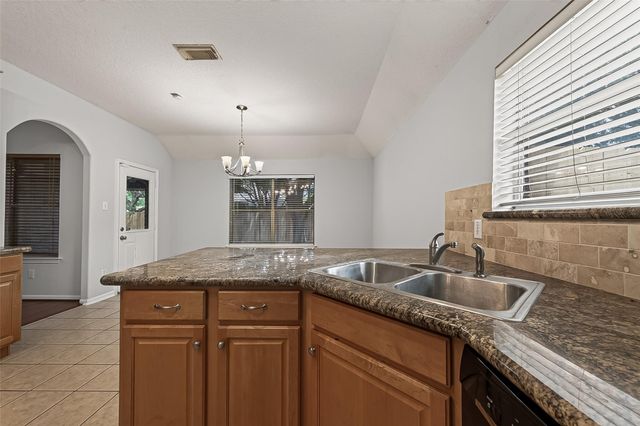 3803 Doveswood Circle, Needville, TX 77461
