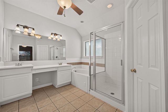 3803 Doveswood Circle, Needville, TX 77461
