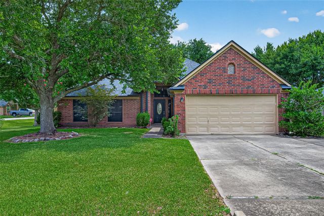 3803 Doveswood Circle, Needville, TX 77461