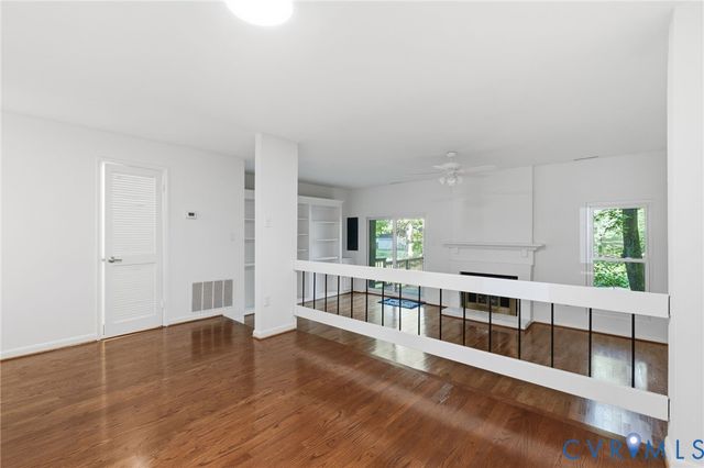 11949 W Briar Patch Dr, Midlothian, VA 23113