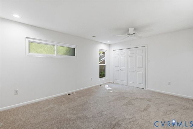 11949 W Briar Patch Dr, Midlothian, VA 23113
