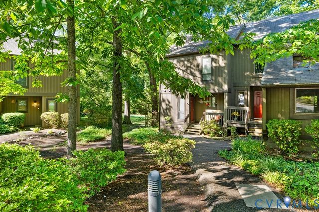 11949 W Briar Patch Dr, Midlothian, VA 23113