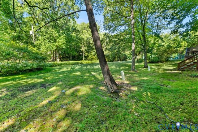 11949 W Briar Patch Dr, Midlothian, VA 23113
