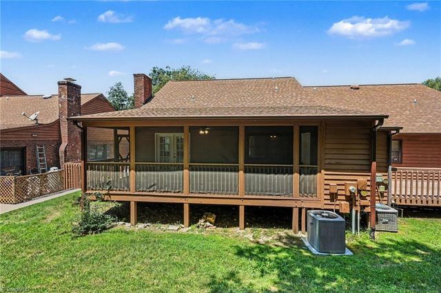 5214 Creekwood Drive, Archdale, NC 27263