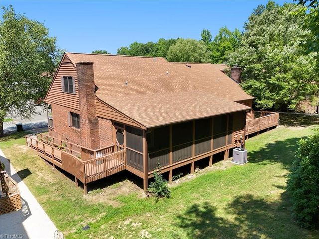 5214 Creekwood Drive, Archdale, NC 27263