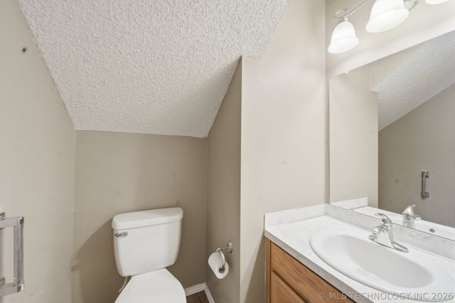 6309 S Date Avenue, Broken Arrow, OK 74011