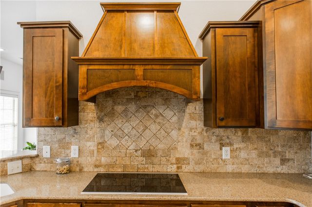 405 Buffalo Gap Drive, Siloam Springs, AR 72761