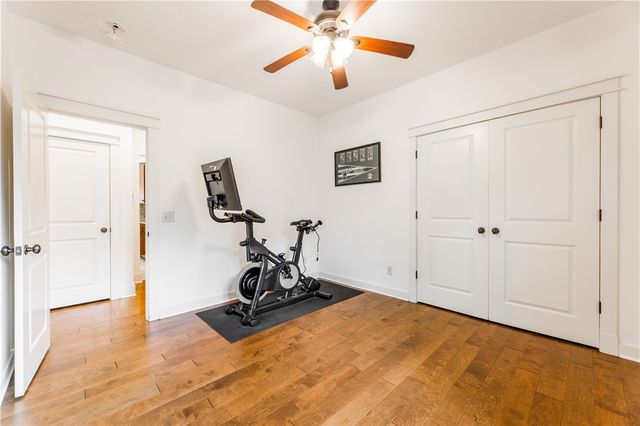 405 Buffalo Gap Drive, Siloam Springs, AR 72761