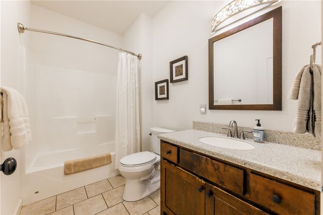 405 Buffalo Gap Drive, Siloam Springs, AR 72761