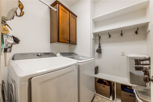 405 Buffalo Gap Drive, Siloam Springs, AR 72761