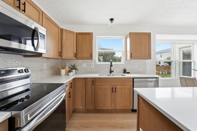 3363 Andover Strait, Grove City, OH 43123