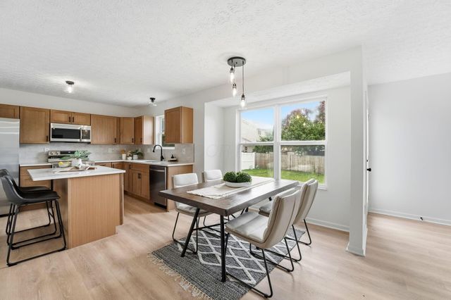 3363 Andover Strait, Grove City, OH 43123